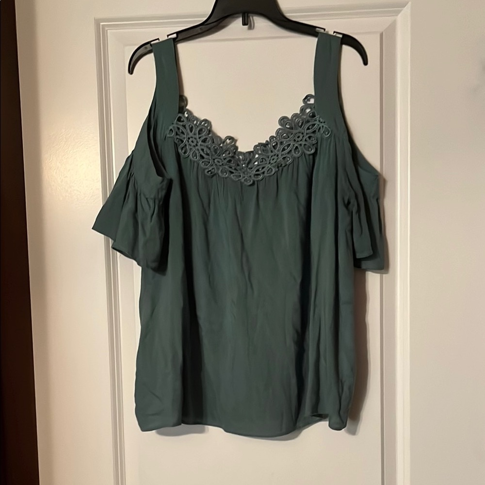 Elegant Green Women's Top